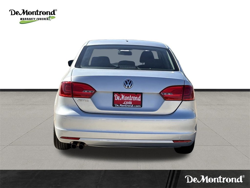 Used 2014 Volkswagen Jetta S image 6