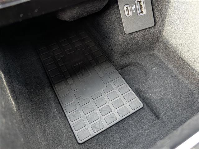 Certified 2022 Lincoln Nautilus Reserve image 35