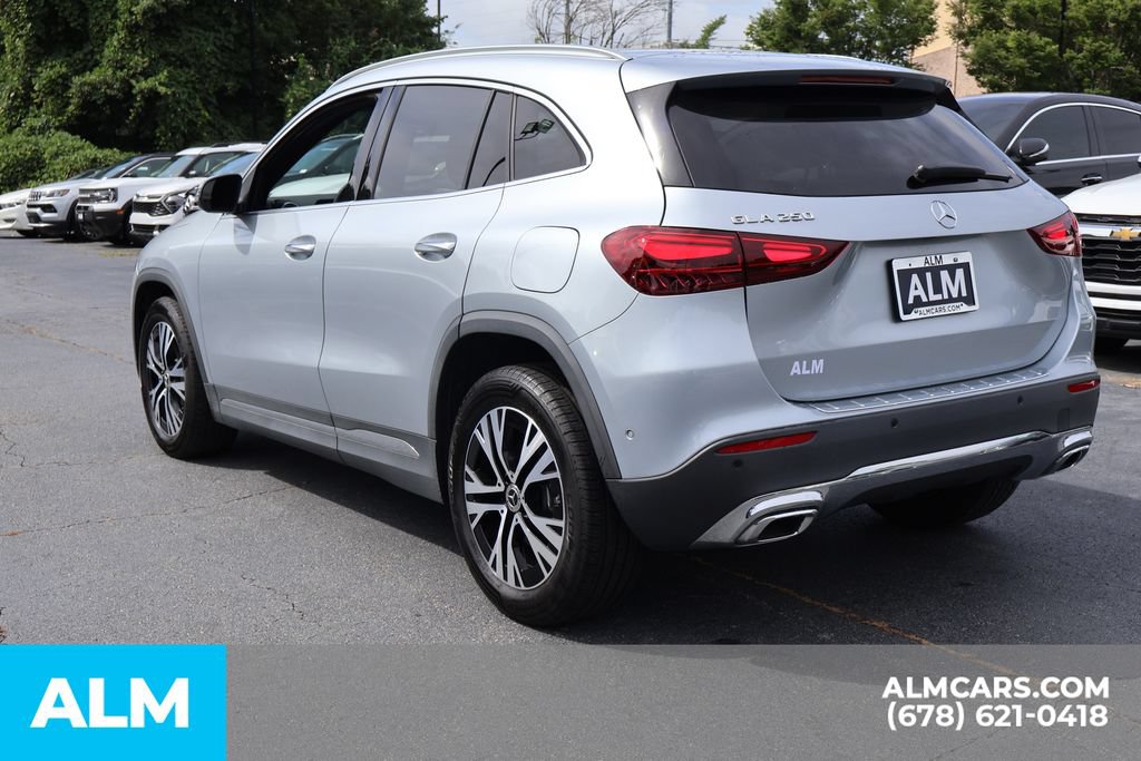 Used 2025 Mercedes-Benz GLA 250 image 8