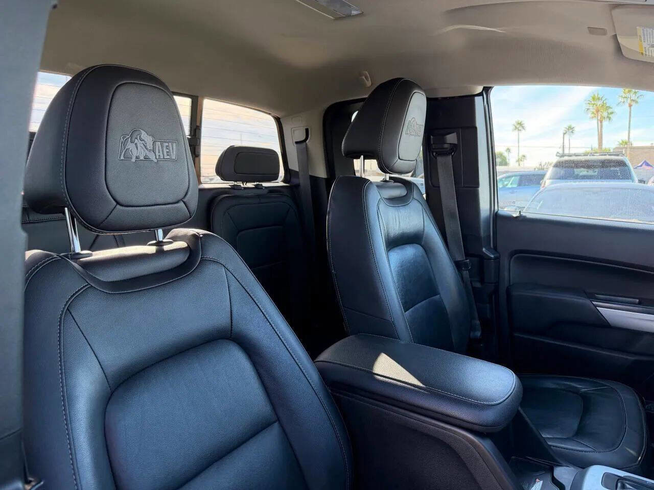 Used 2019 Chevrolet Colorado ZR2 w/ Colorado ZR2 Bison Edition AWD/4WD image 21