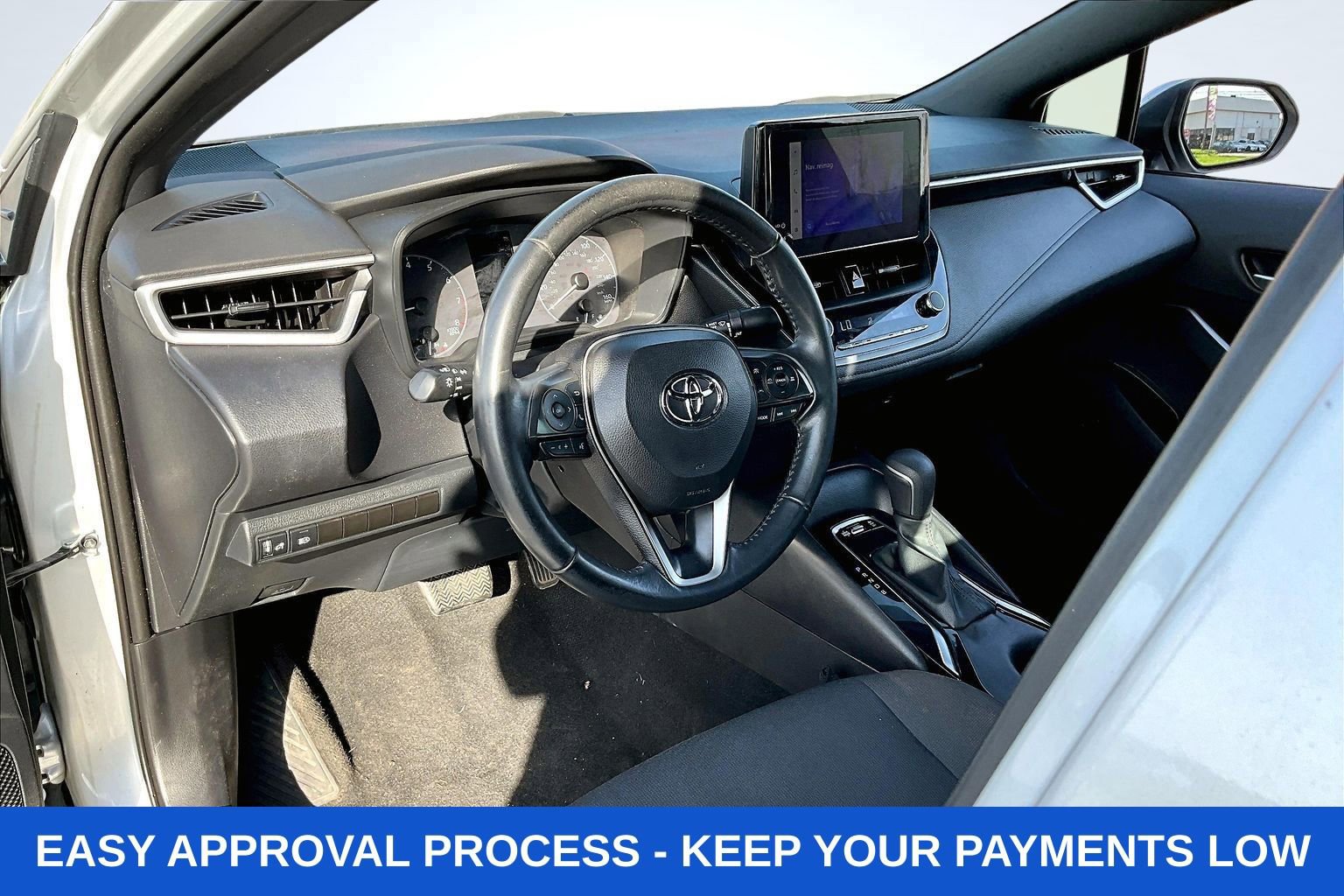 Used 2023 Toyota Corolla SE FWD image 19