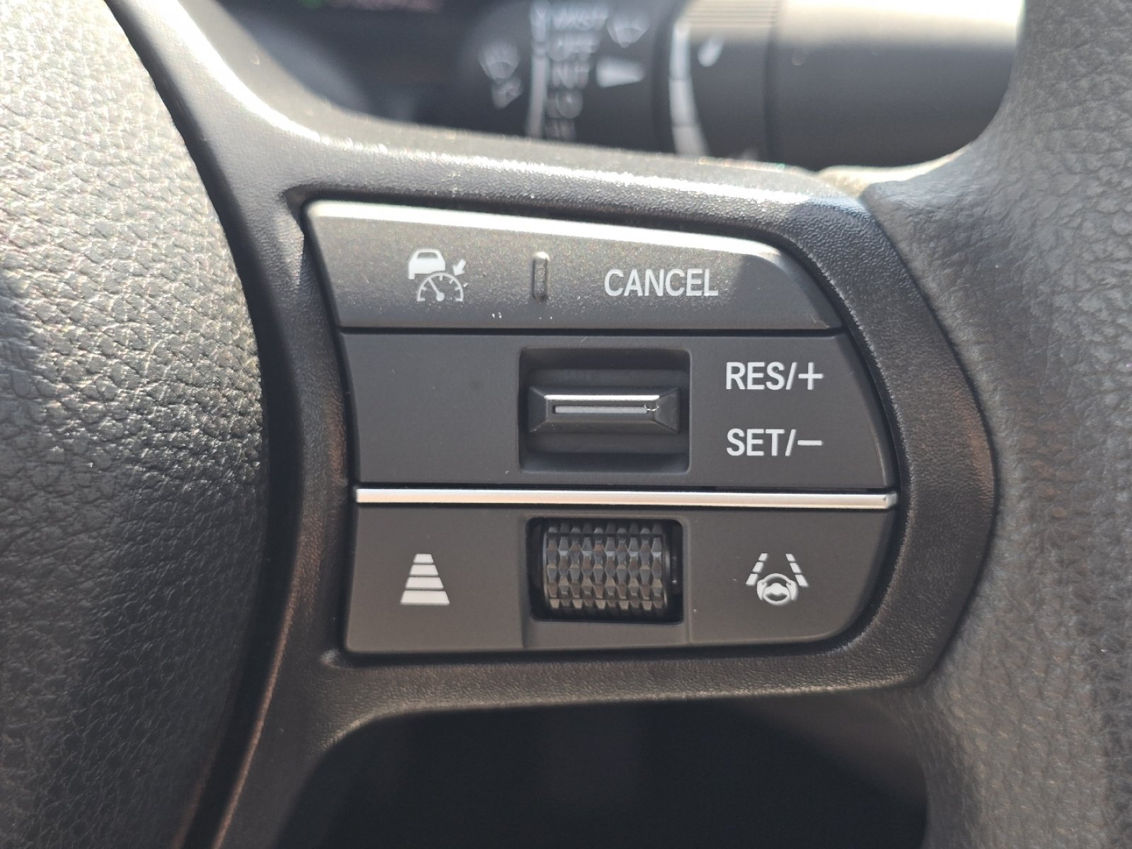 Used 2024 Honda Accord EX image 32