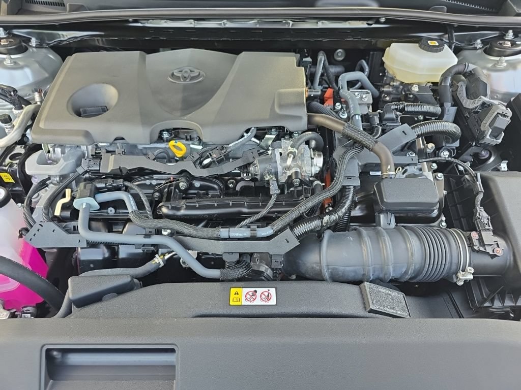 Used 2026 Toyota Camry LE FWD image 33
