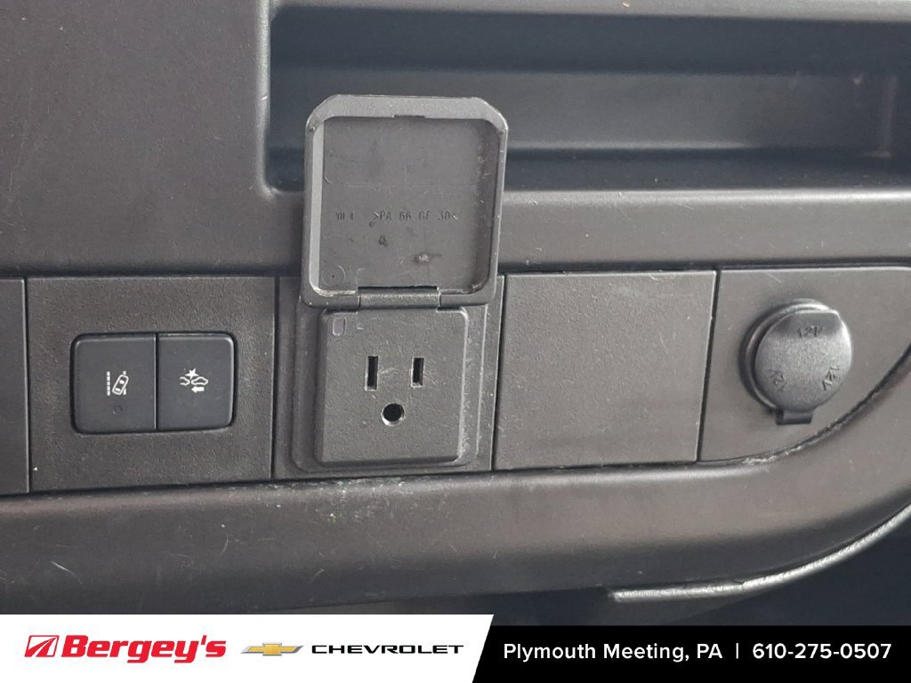 Certified 2024 Chevrolet Express 3500 LT w/ LT Preferred Equipment Group RWD image 24