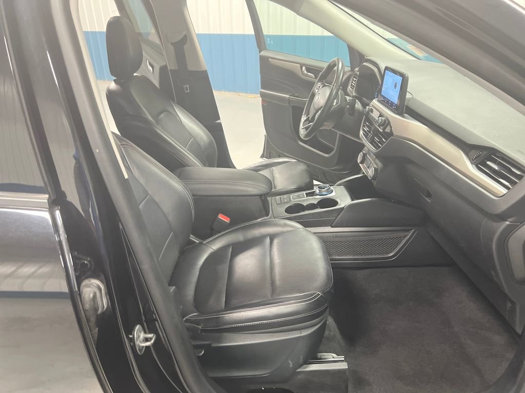 Used 2022 Ford Escape SEL image 27