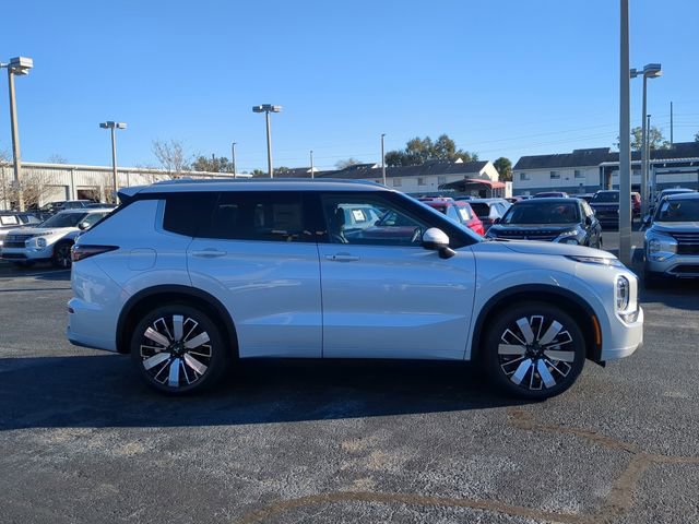 New 2026 Mitsubishi Outlander SEL FWD image 5
