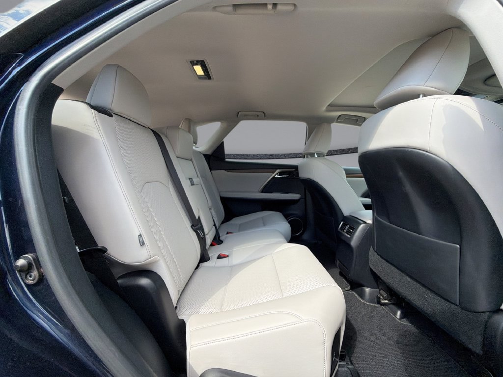 Used 2020 Lexus RX 350L Premium w/ Premium Package AWD/4WD image 17