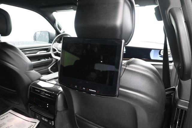 Used 2022 Jeep Wagoneer Series I w/ Rear Seat Video Group 1 AWD/4WD image 6