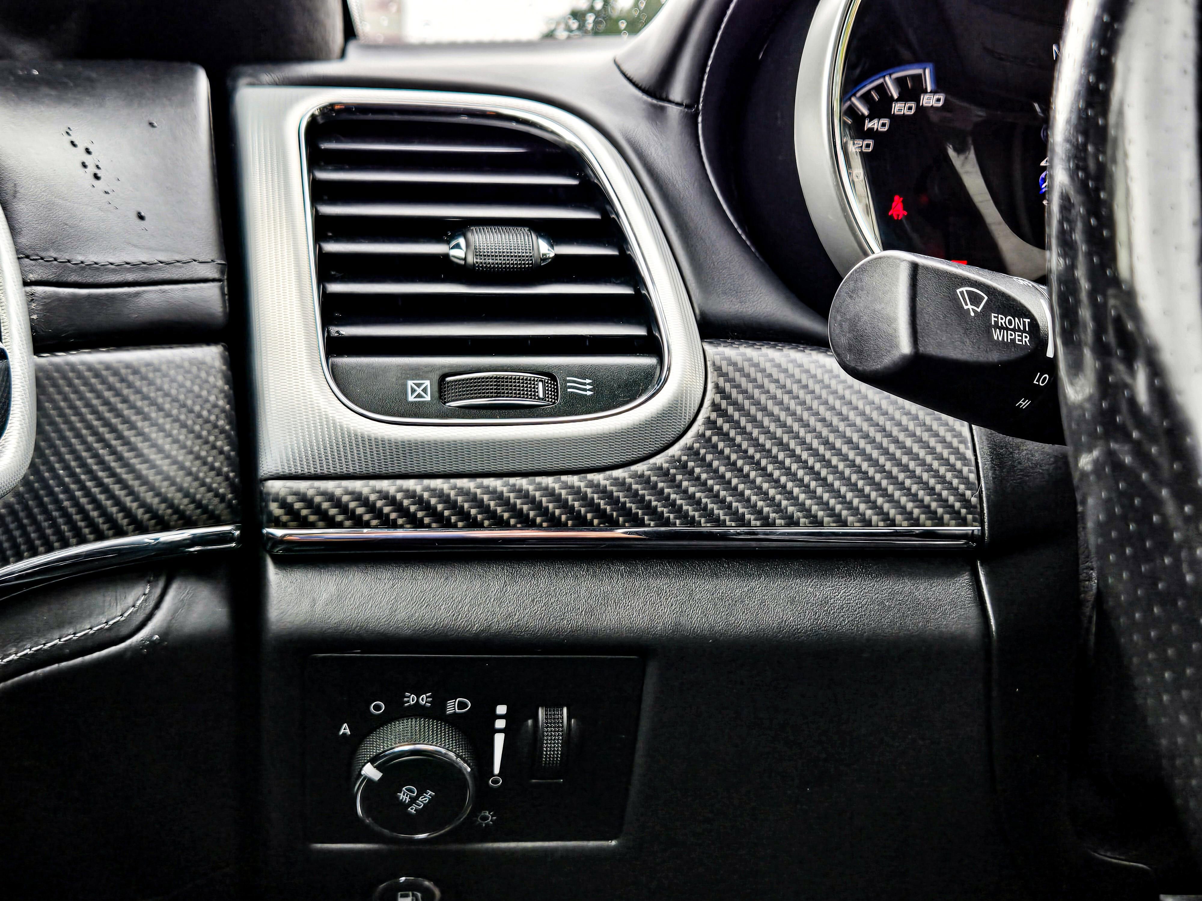 Used 2020 Jeep Grand Cherokee SRT image 44