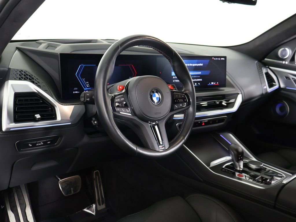 Used 2024 BMW XM AWD/4WD image 31