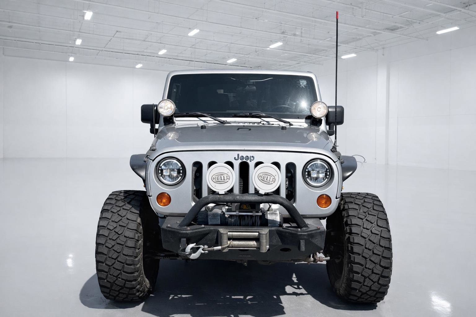 Used 2012 Jeep Wrangler Rubicon w/ PWR Convenience Group AWD/4WD image 2