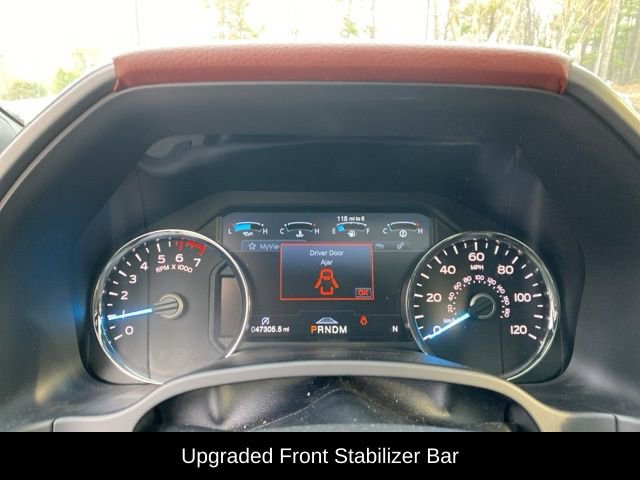 Used 2018 Ford F150 Platinum w/ Equipment Group 701A Luxury image 11