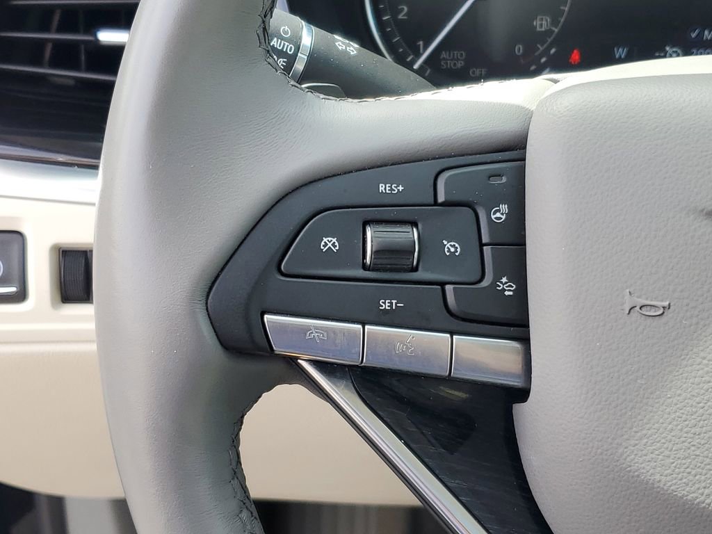 Used 2025 Cadillac XT6 Premium Luxury w/ LPO, Floor Liner Package AWD/4WD image 12
