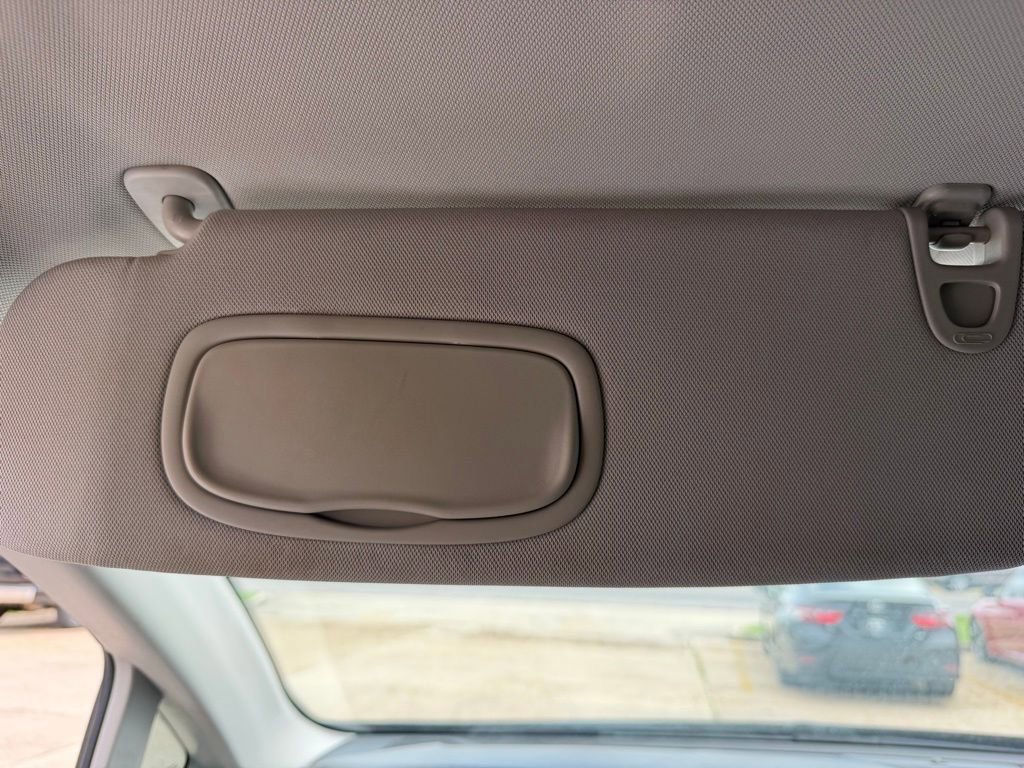 Used 2019 Chrysler Pacifica Touring-L image 27