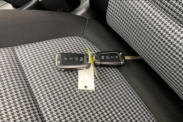 Used 2021 Hyundai Kona SE AWD/4WD image 13