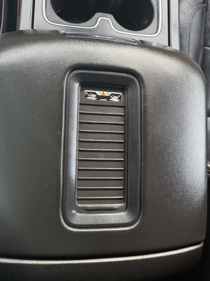 Used 2018 Chevrolet Silverado 3500 High Country w/ Duramax Plus Package image 24