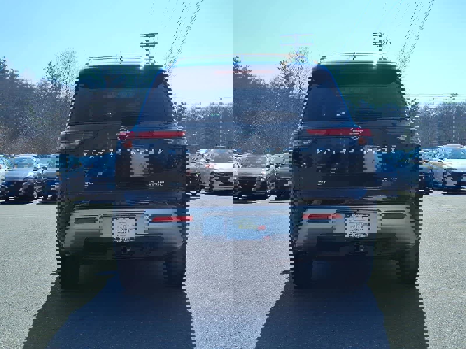 Certified 2024 Nissan Pathfinder SL w/ SL Premium Package image 5