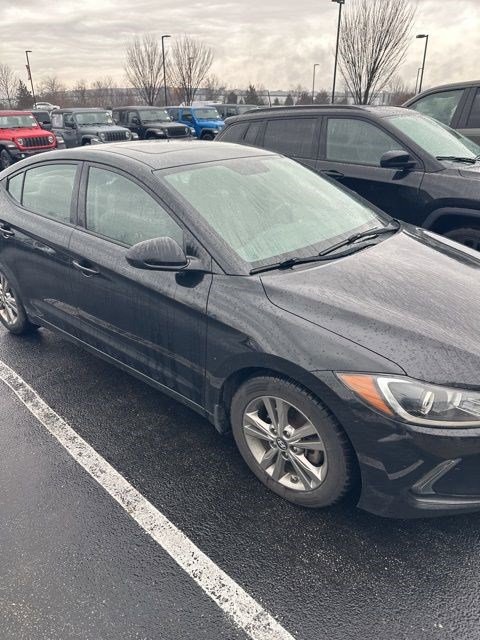 Used 2018 Hyundai Elantra Value Edition image 2