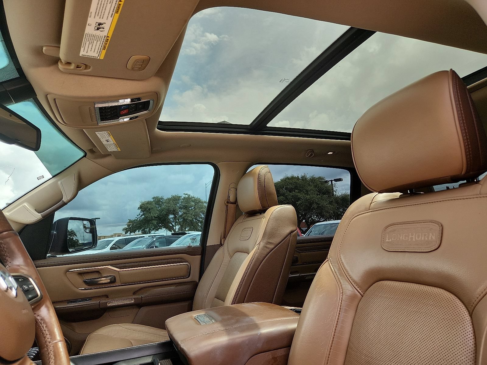Used 2019 RAM 1500 Limited AWD/4WD image 15