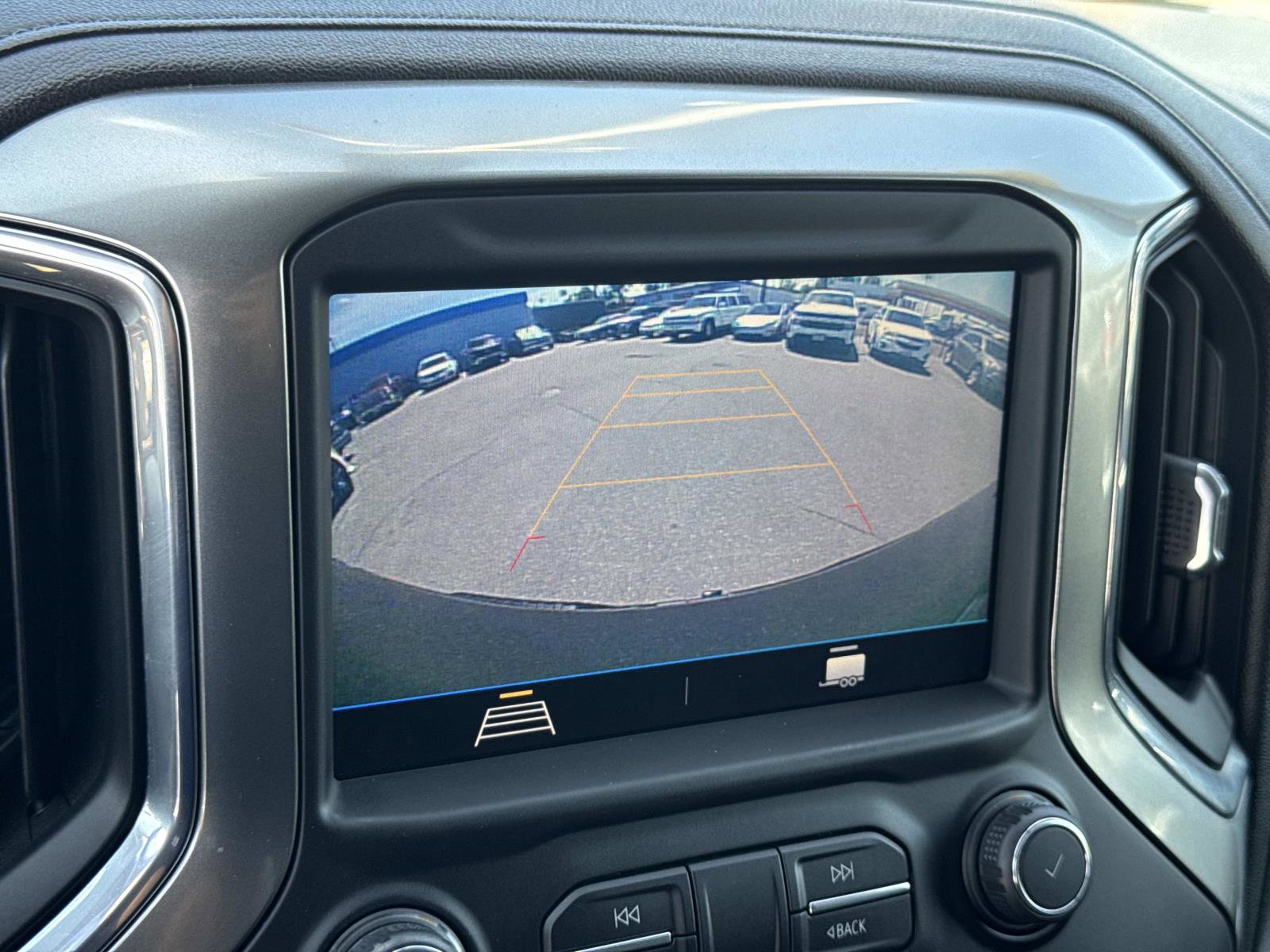 Used 2020 Chevrolet Silverado 1500 RST w/ All-Star Edition RWD image 17