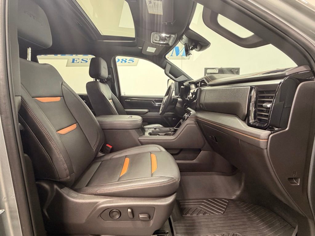 Used 2024 GMC Sierra 3500 AT4 w/ AT4 Premium Plus Package image 22