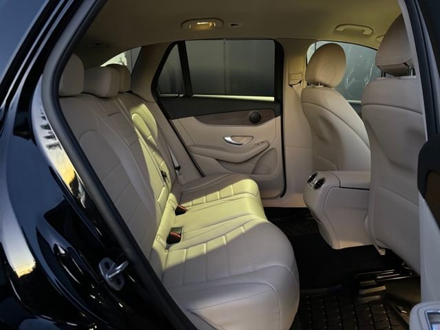 Certified 2022 Mercedes-Benz GLC 300 4MATIC image 46