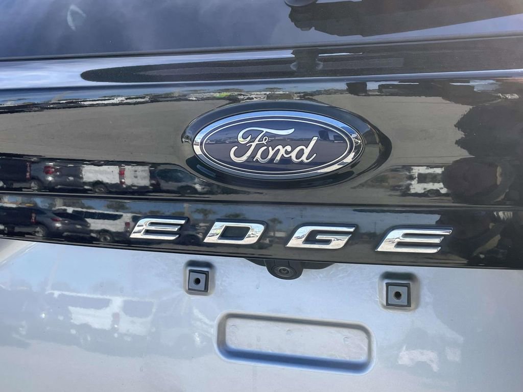 Certified 2023 Ford Edge SEL image 10