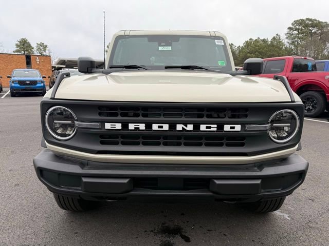 New 2025 Ford Bronco 4-Door image 8