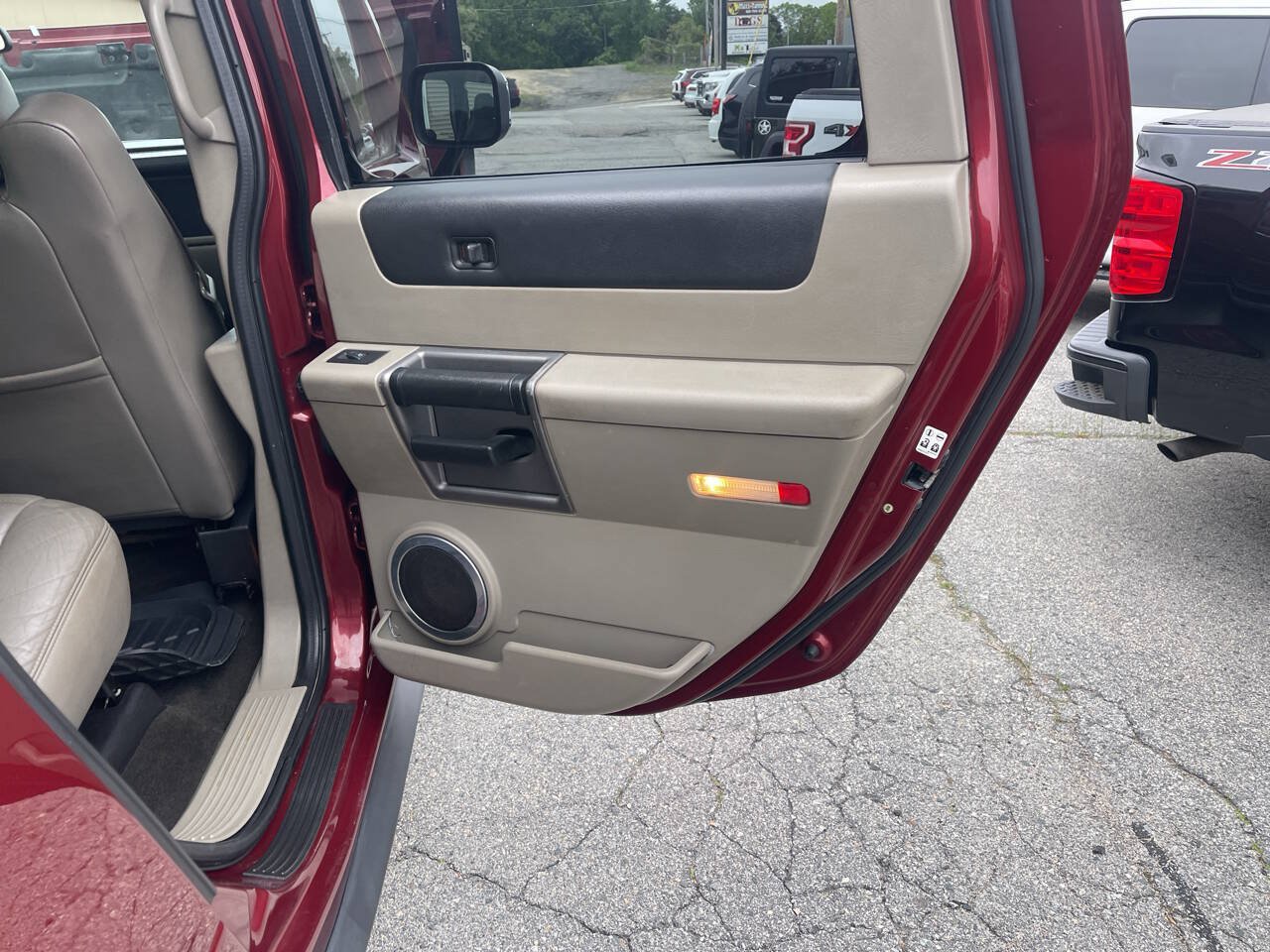 Used 2003 HUMMER H2 w/ Preferred Equipment Group AWD/4WD image 20