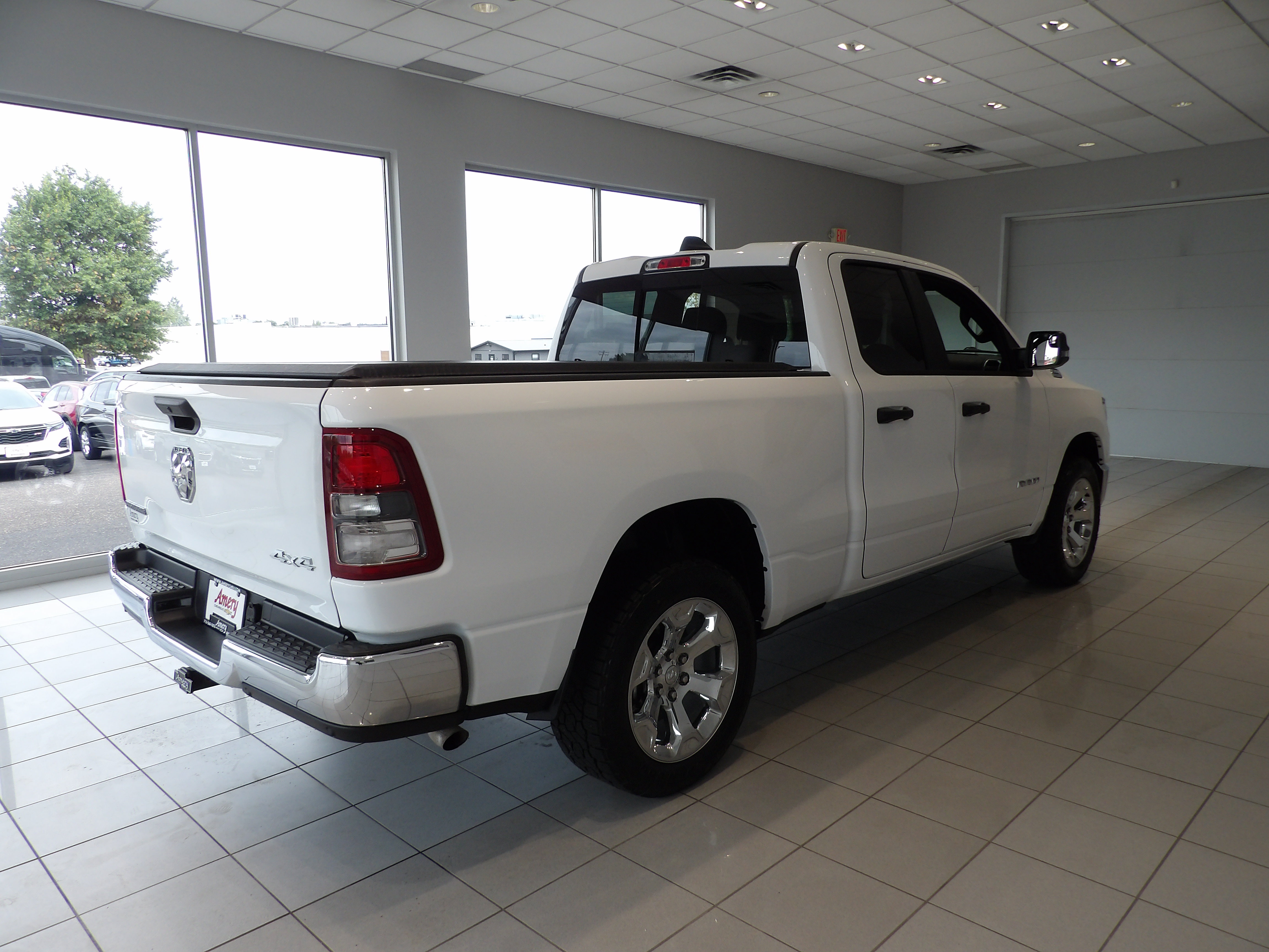 Used 2024 RAM 1500 Big Horn AWD/4WD image 4