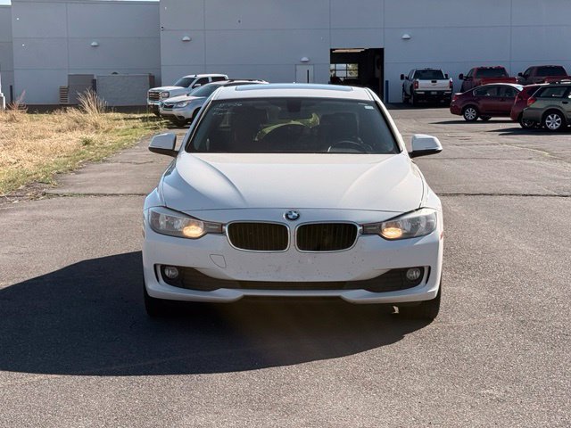 Used 2015 BMW 320i xDrive Sedan AWD/4WD image 9