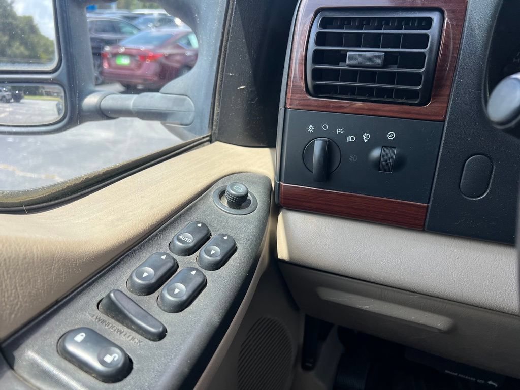 Used 2007 Ford F250 4x4 Crew Cab Super Duty image 15