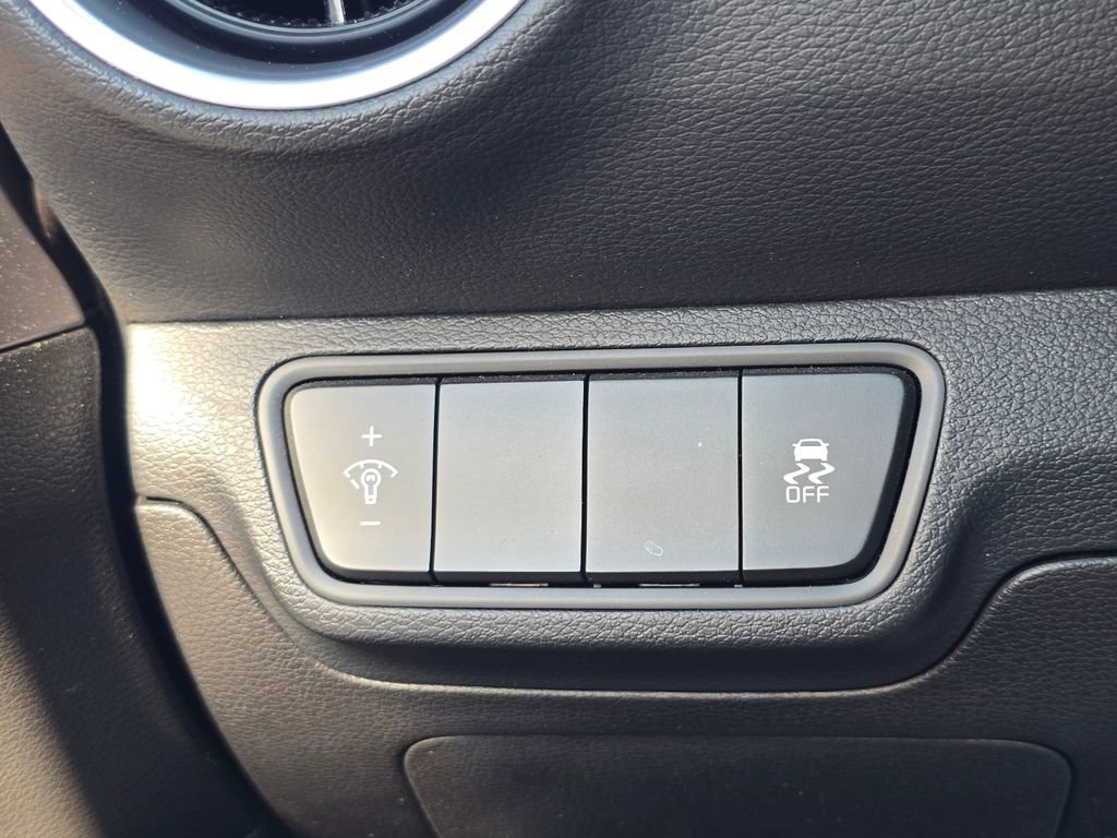 Certified 2023 Kia Forte LX image 23