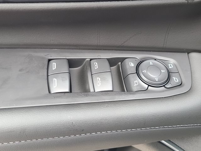 New 2026 Chevrolet Suburban LT w/ Comfort Package RWD image 21