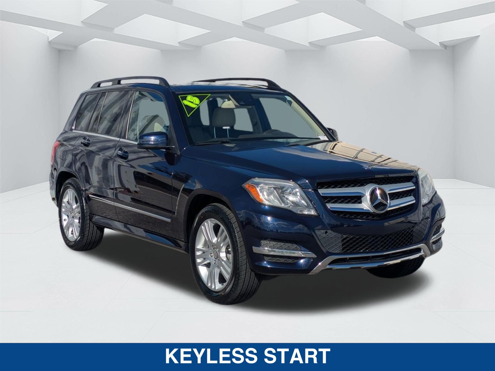 Used 2015 Mercedes-Benz GLK 350 2WD image 3