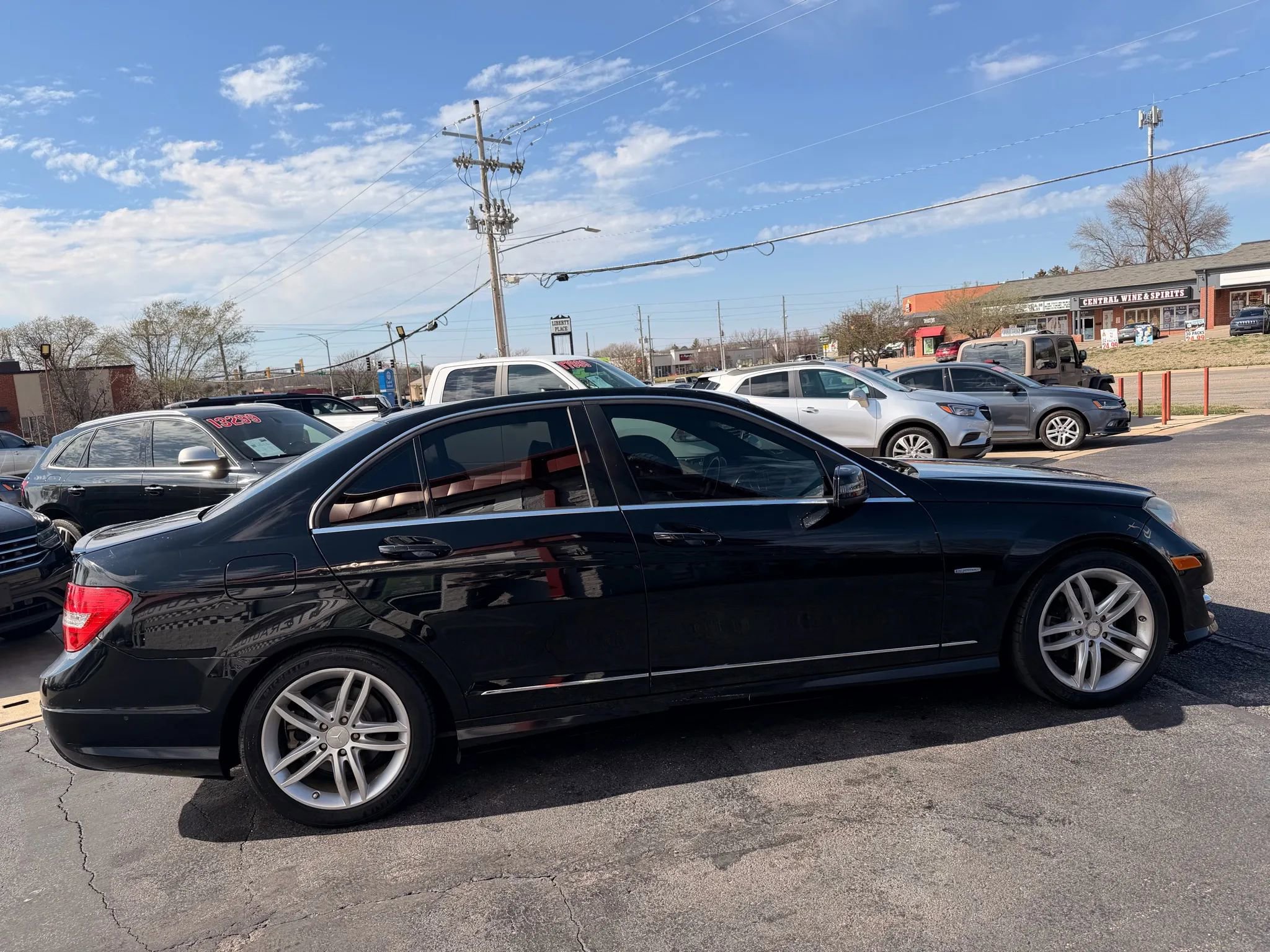 Used 2012 Mercedes-Benz C 250 Sedan image 6