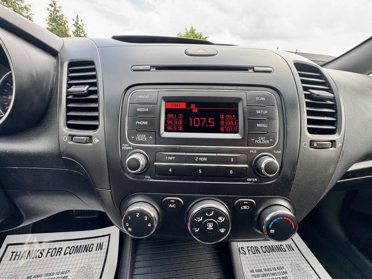 Used 2015 Kia Forte LX w/ Popular Package image 18