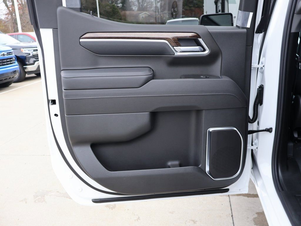 New 2026 GMC Sierra 1500 Elevation w/ Elevation Premium Package image 28