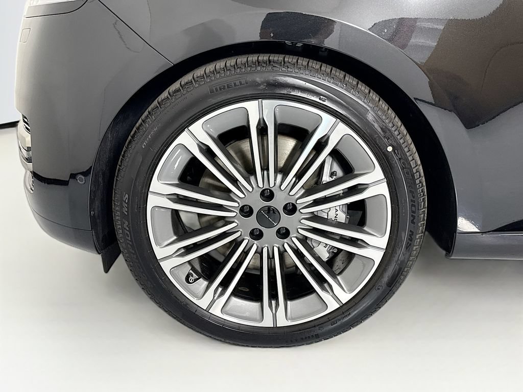 New 2026 Land Rover Range Rover SE AWD/4WD image 30