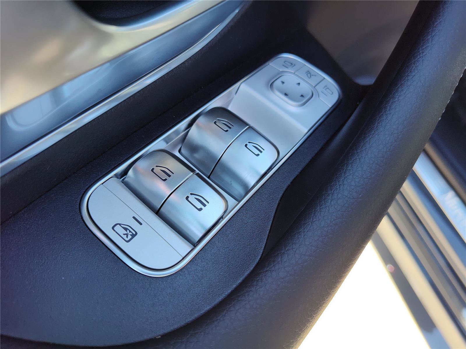 Used 2026 Mercedes-Benz GLE 350 4MATIC image 16