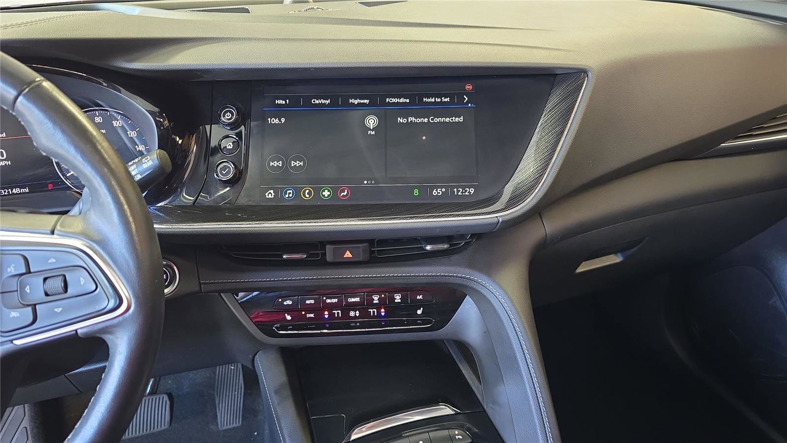 Used 2022 Buick Envision Essence w/ Safety Package image 21