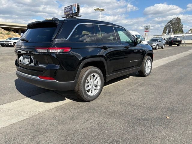 New 2026 Jeep Grand Cherokee 2WD image 7