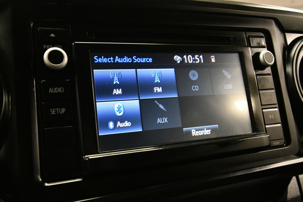 Certified 2019 Toyota Tacoma SR image 19