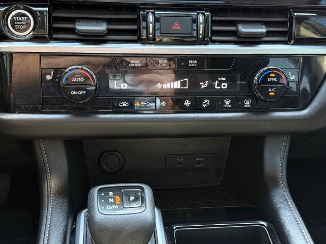 Certified 2024 Nissan Pathfinder SV w/ SV Premium Package FWD image 29