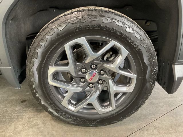 Used 2024 GMC Sierra 1500 SLT w/ SLT Premium Plus Package image 7