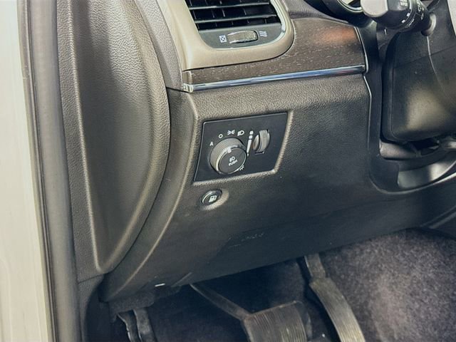 Used 2018 Jeep Grand Cherokee Limited AWD/4WD image 10