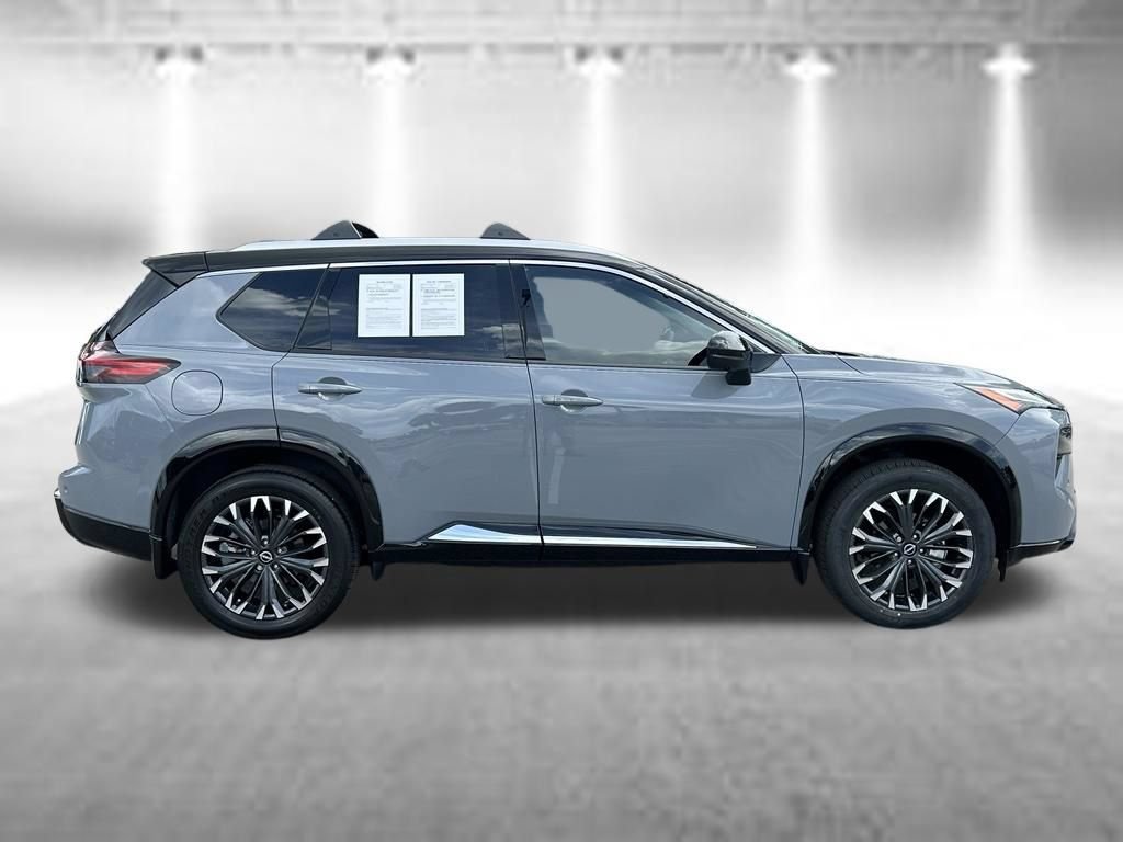 Certified 2026 Nissan Rogue Platinum w/ Platinum Premium Package AWD/4WD image 5
