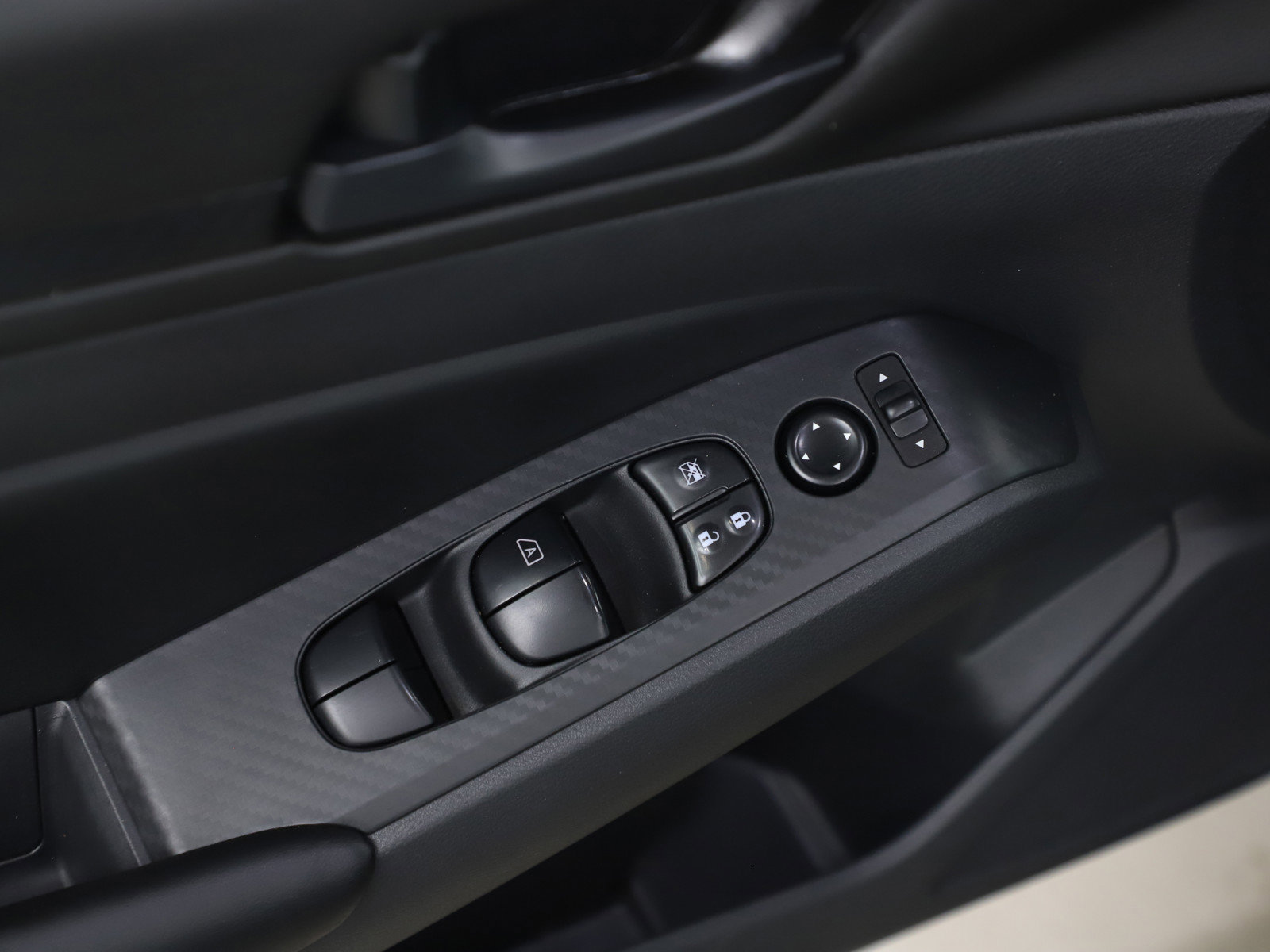 Used 2025 Nissan Altima 2.5 S image 18