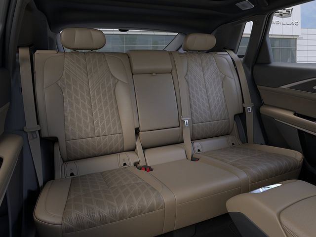 New 2026 Cadillac Lyriq Signature Sport w/ Nappa Leather Package AWD/4WD image 17