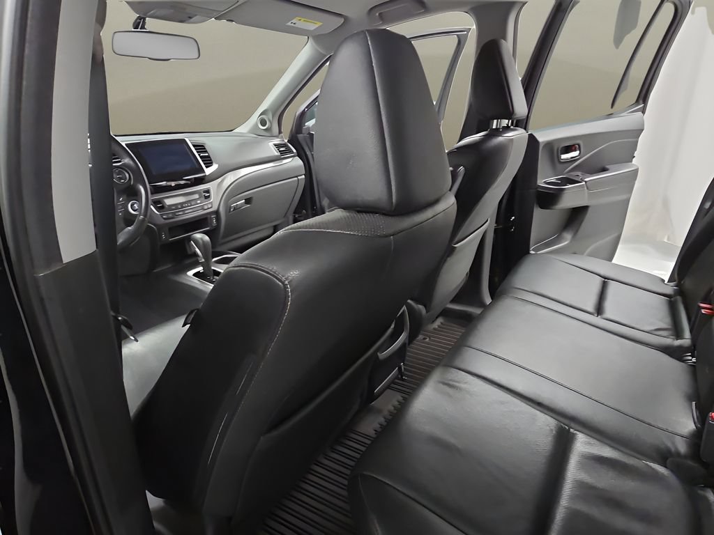 Used 2017 Honda Ridgeline RTL-T image 13